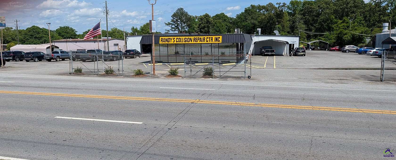 3 Acres of Commercial Land for Sale in Warner Robins, Georgia