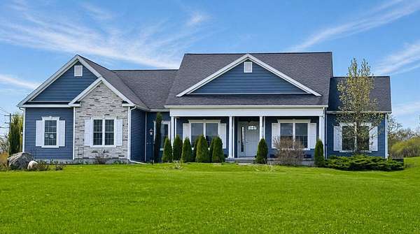 2.9 Acres of Land with Home for Sale in Amsterdam, New York