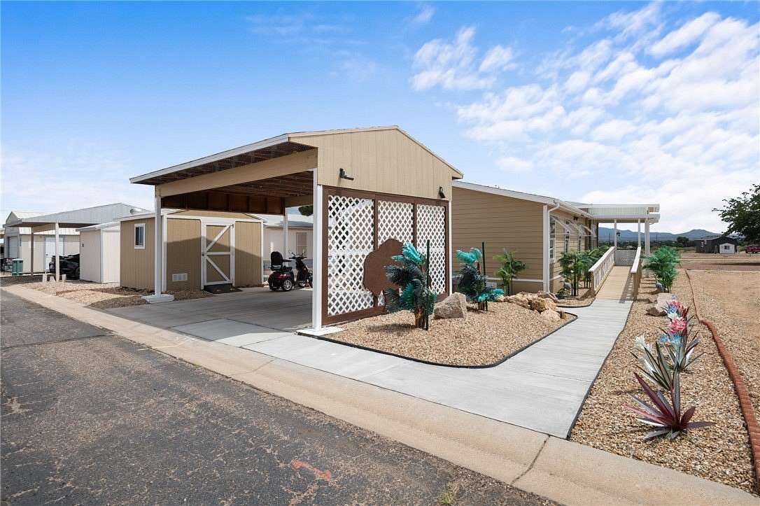 79.2 Acres of Land with Home for Sale in Kingman, Arizona