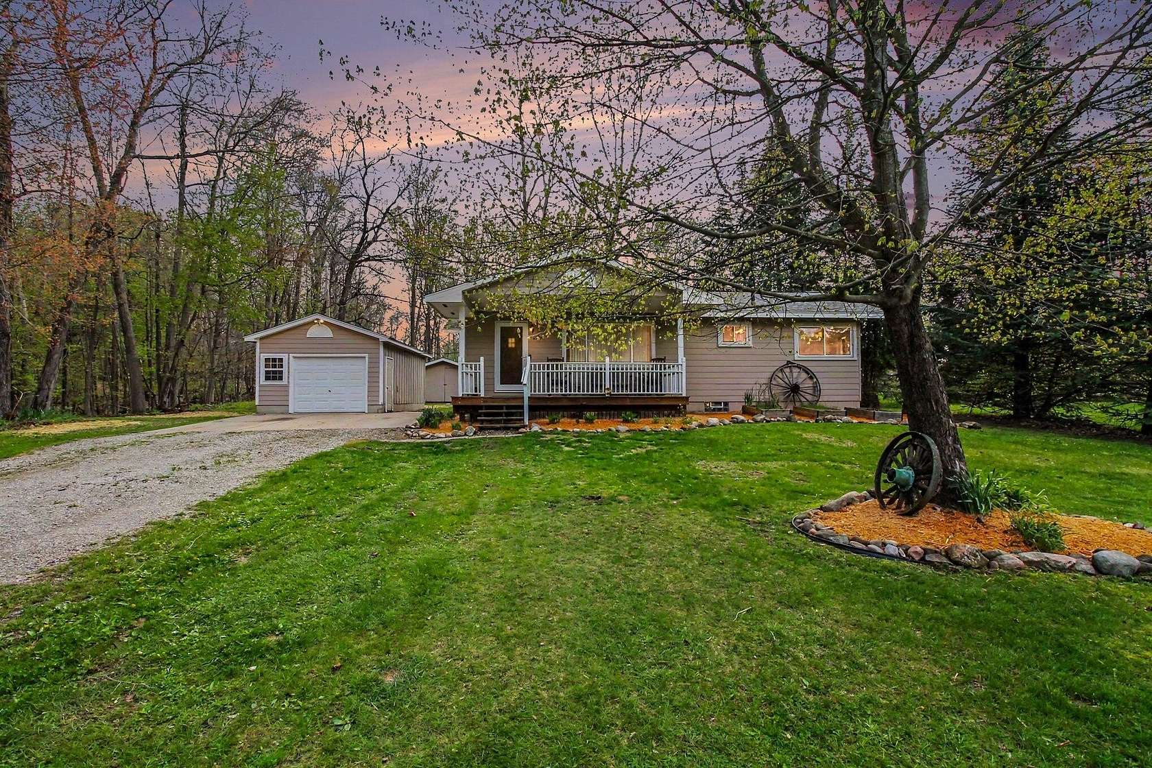 1.7 Acres of Land with Home for Sale in Hartland, Michigan