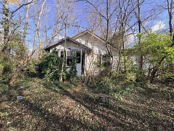 0.3 Acres of Residential Land for Sale in Harrisburg, Illinois