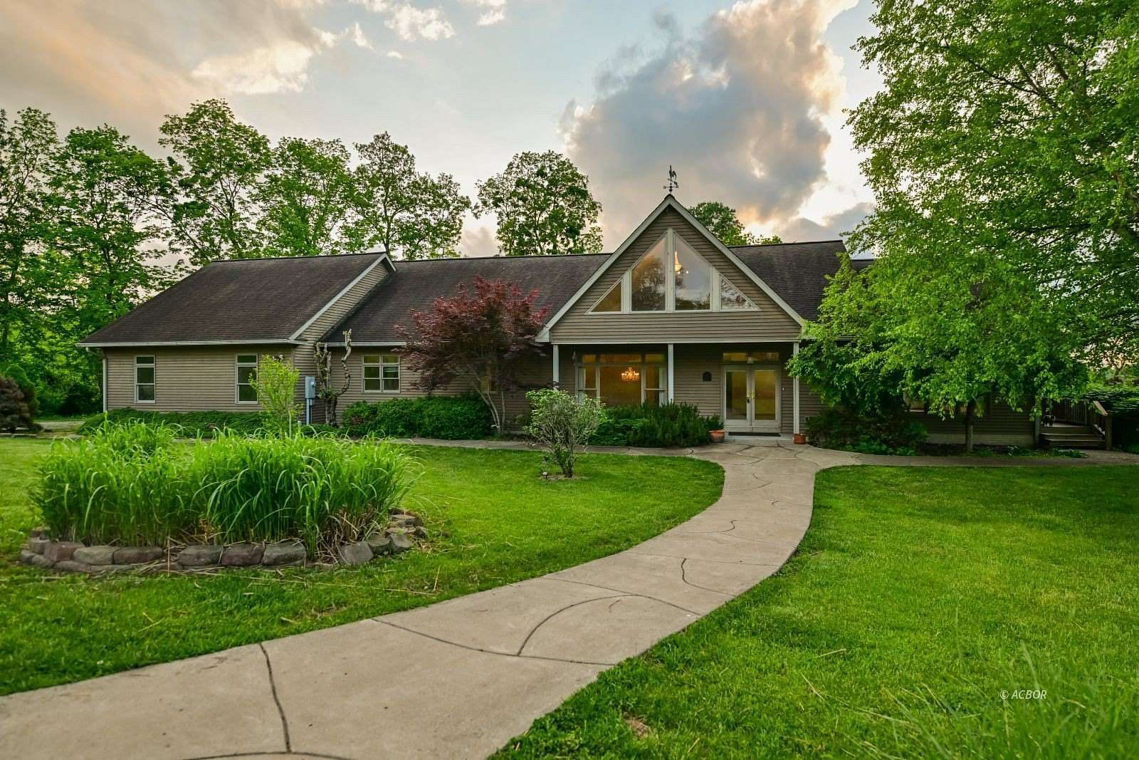 5.8 Acres of Land with Home for Sale in Albany, Ohio