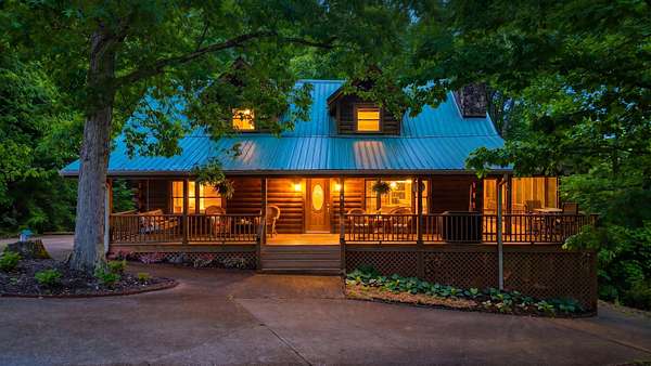 33.3 Acres of Land with Home for Sale in Harrison, Tennessee