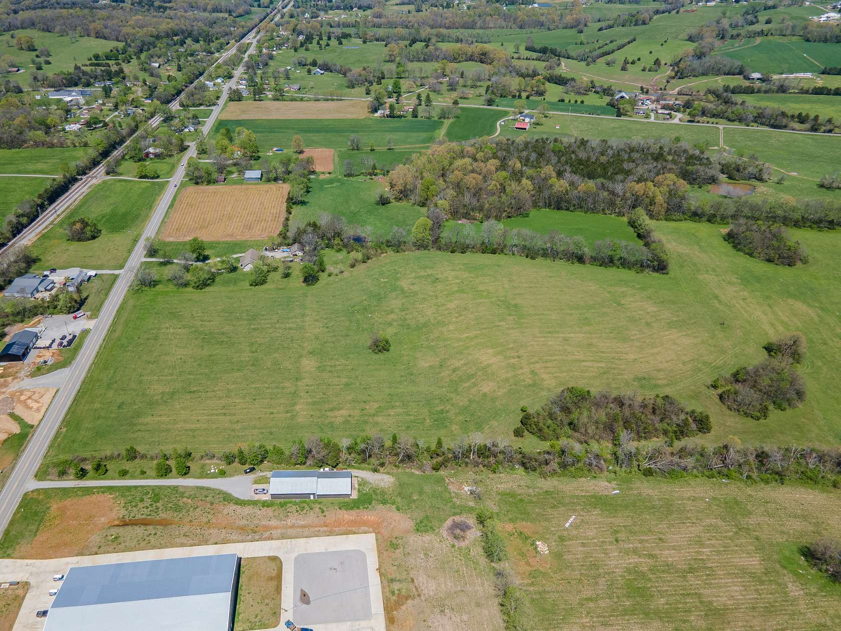 8.18 Acres of Commercial Land for Sale in Chapel Hill, Tennessee
