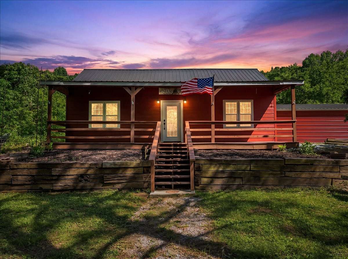 15.7 Acres of Land with Home for Sale in Smithville, Tennessee