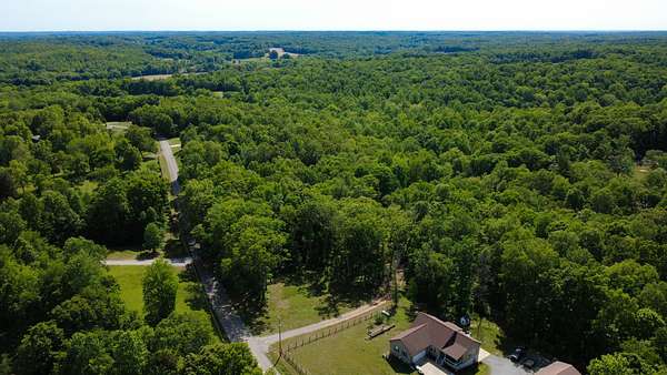 2.39 Acres of Mixed-Use Land for Sale in Cunningham, Tennessee