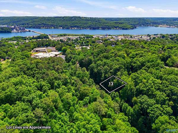 0.4 Acres of Residential Land for Sale in Guntersville, Alabama