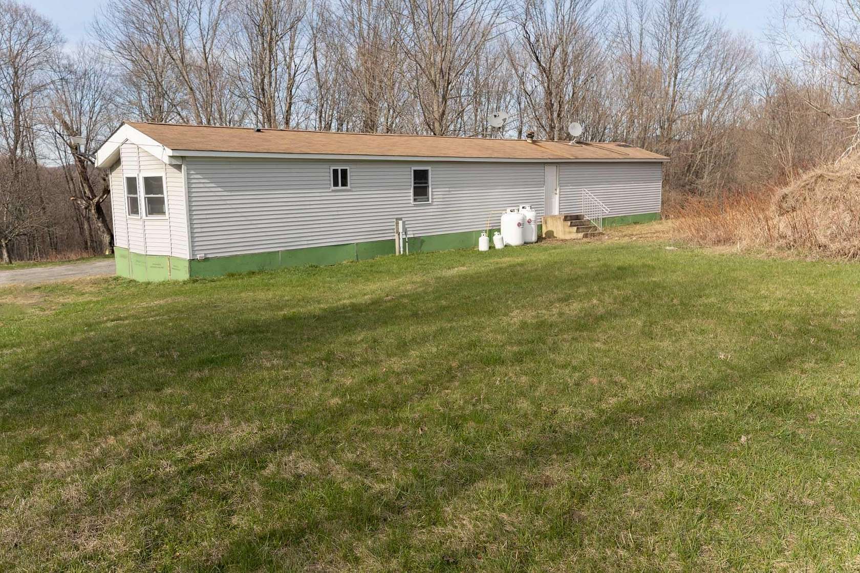 2.1 Acres of Land with Home for Sale in Williamstown, Vermont