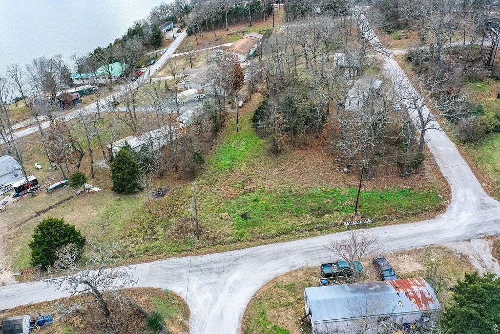 0.48 Acres of Land for Sale in Ridgedale, Missouri