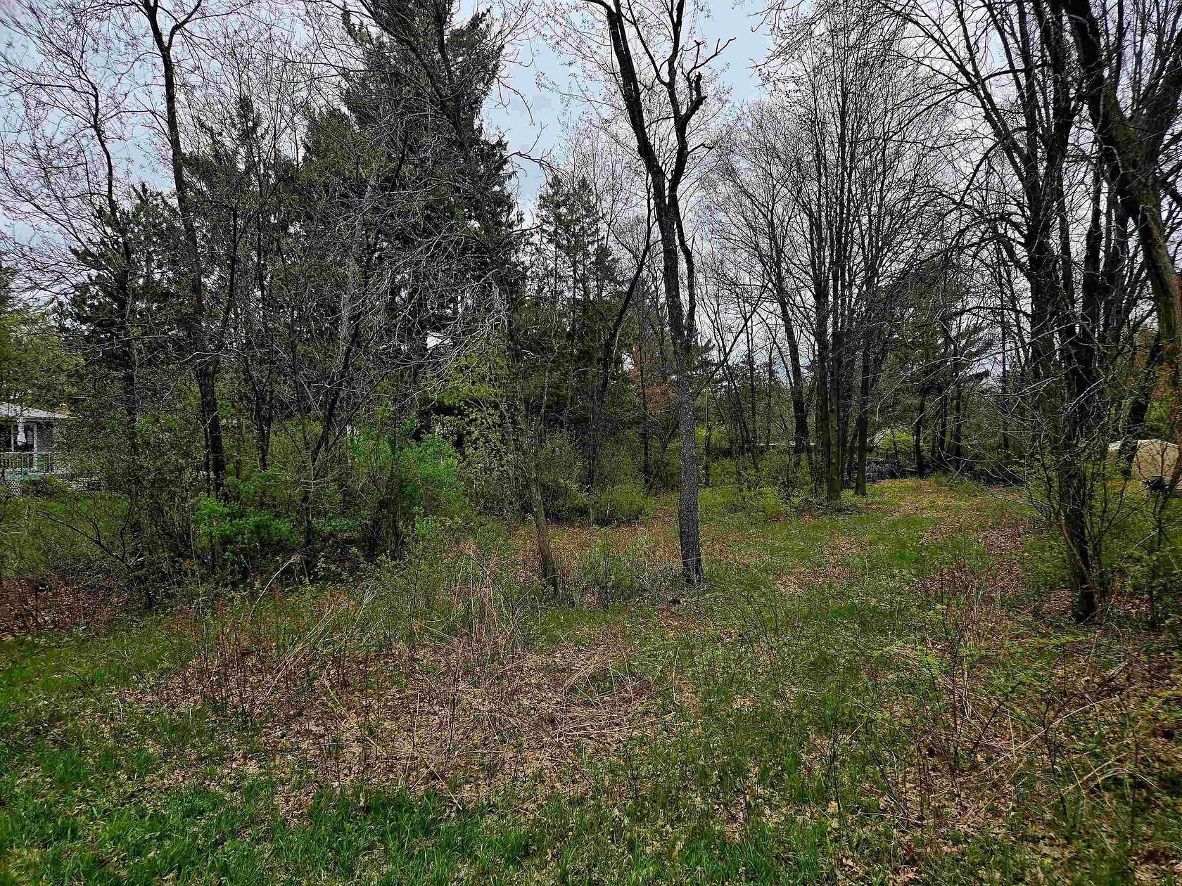 0.39 Acres of Residential Land for Sale in Stevens Point, Wisconsin