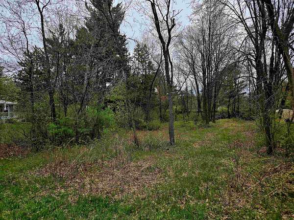 0.39 Acres of Residential Land for Sale in Stevens Point, Wisconsin
