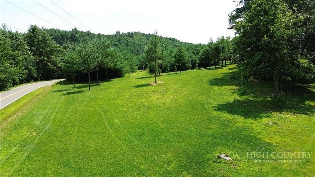 1.44 Acres of Residential Land for Sale in Jefferson, North Carolina