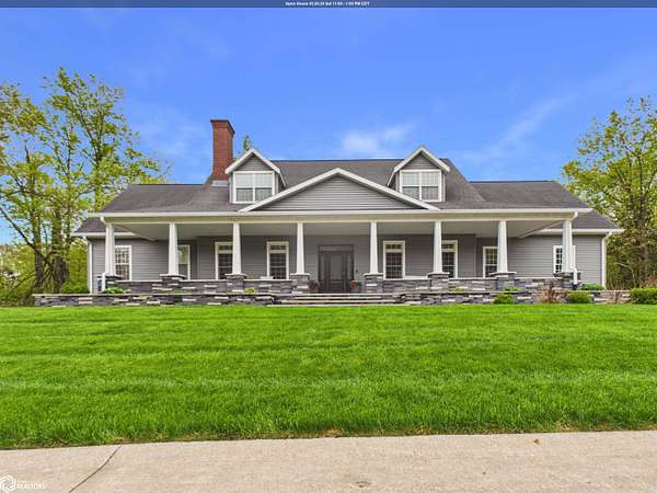 2.86 Acres of Land with Home for Sale in Keokuk, Iowa