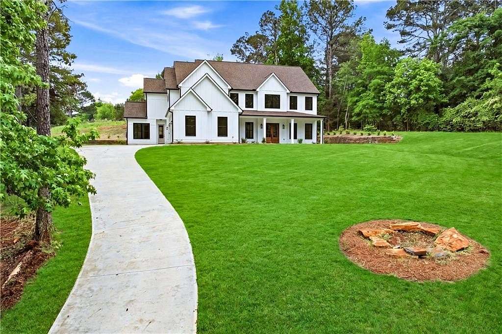 2 Acres of Land with Home for Sale in Monroe, Georgia