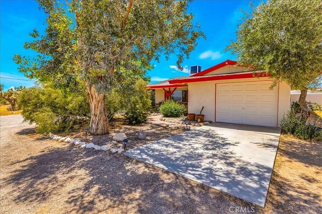 2.5 Acres of Land with Home for Sale in Yucca Valley, California