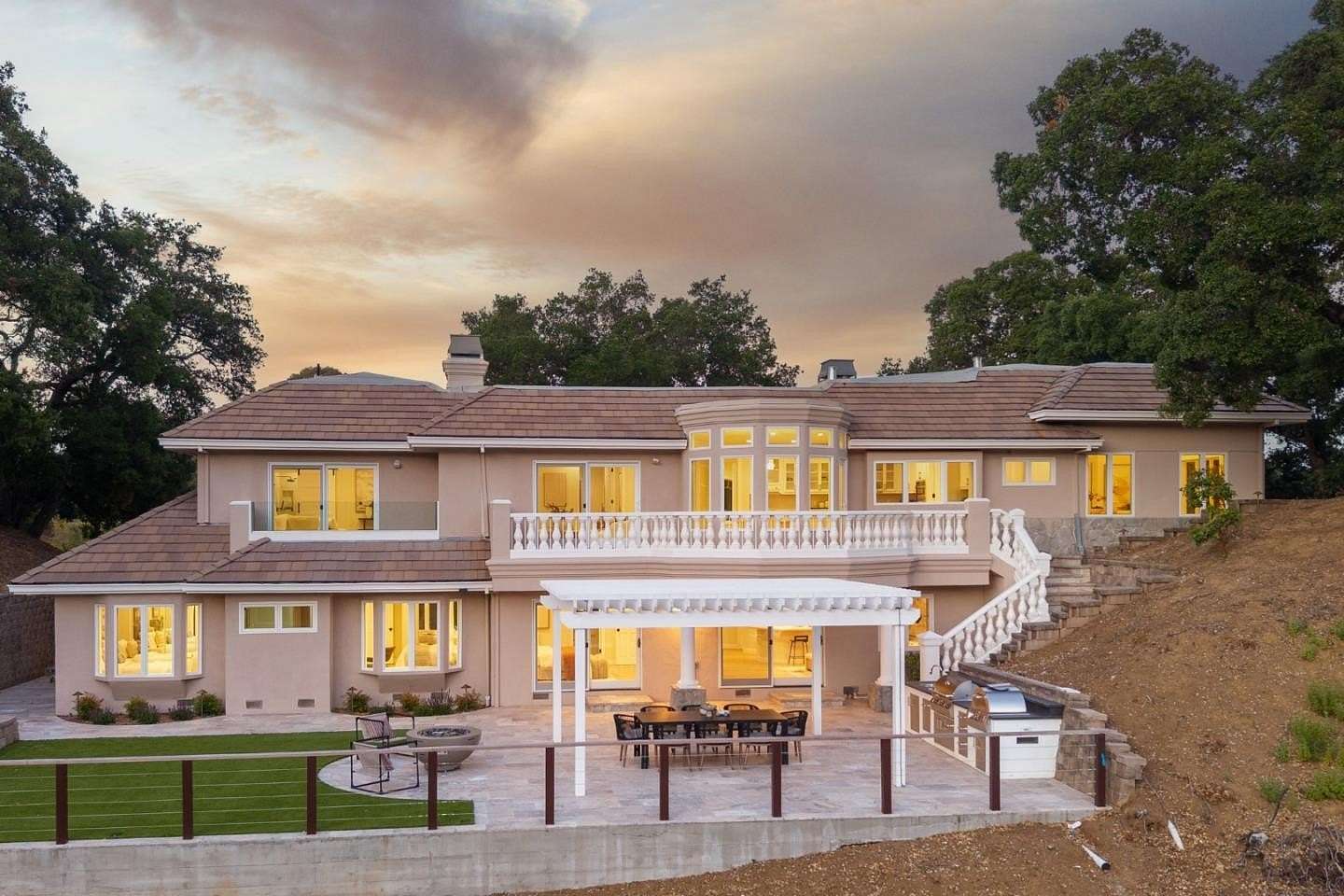 5 Acres of Land with Home for Sale in Saratoga, California