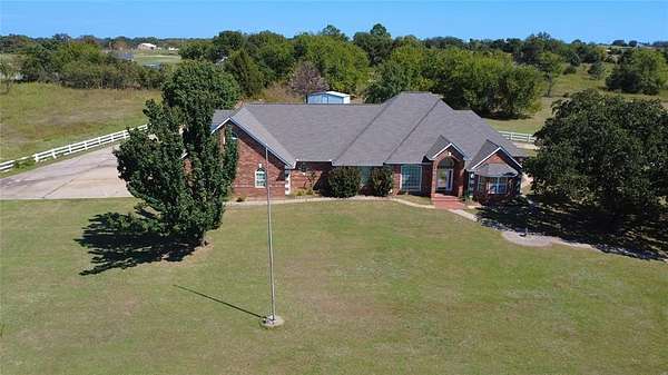 16 Acres of Land with Home for Sale in Meeker, Oklahoma