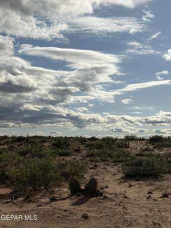21.4 Acres of Land for Sale in Sierra Blanca, Texas