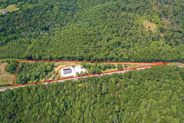 3.5 Acres of Mixed-Use Land for Sale in Blue Eye, Missouri
