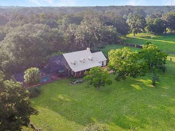 14 Acres of Land with Home for Sale in Trenton, Florida