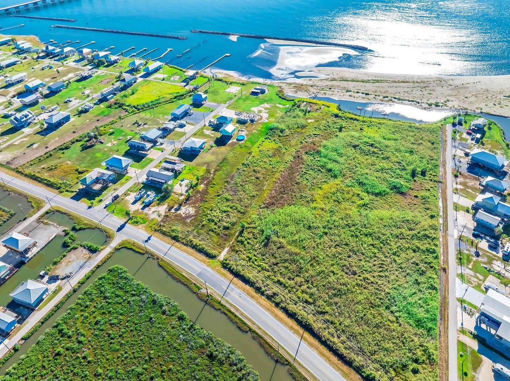 0.98 Acres of Commercial Land for Sale in Grand Isle, Louisiana