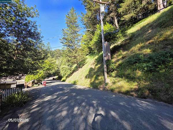 0.17 Acres of Residential Land for Sale in Oakland, California