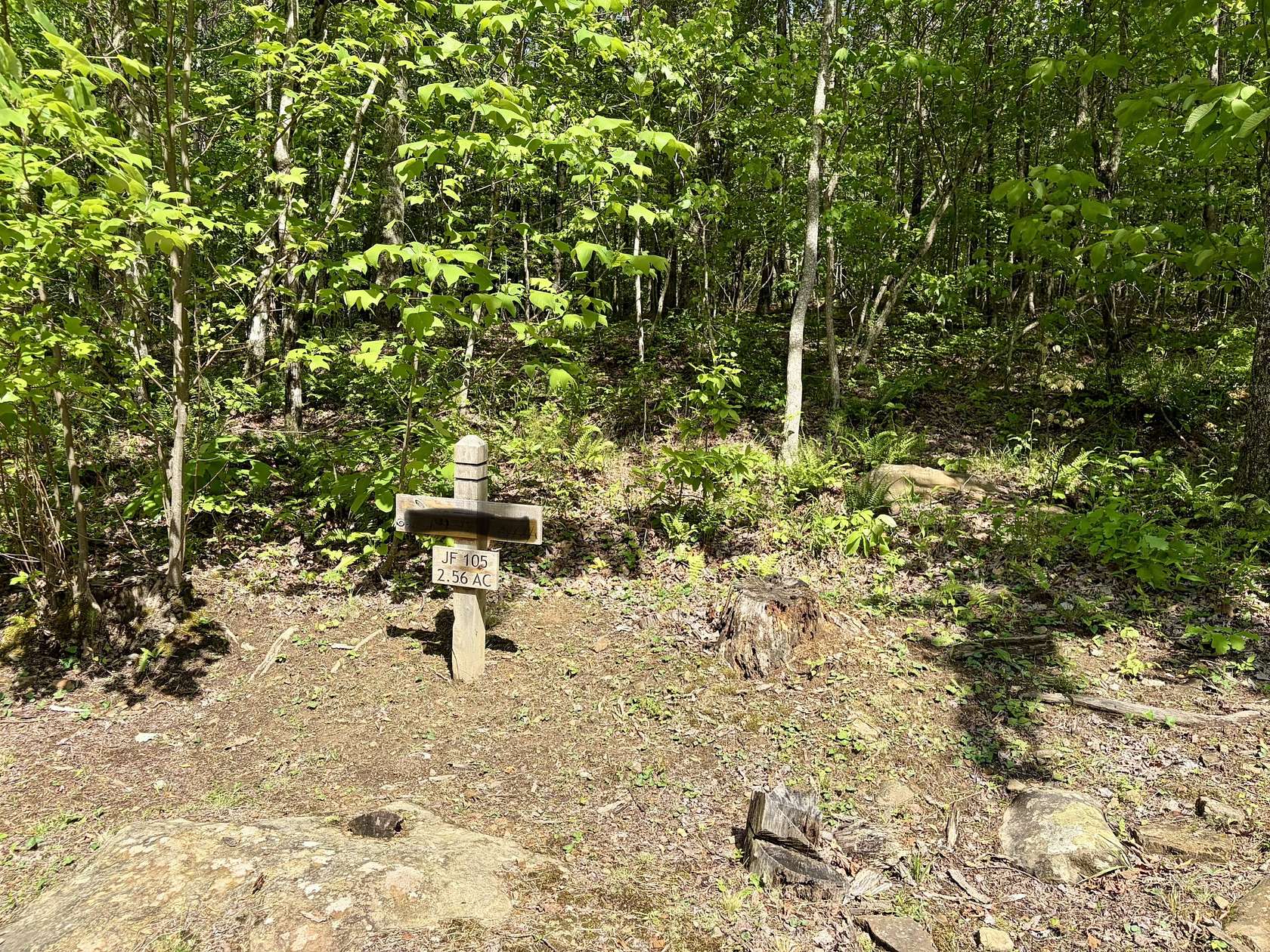 2.56 Acres of Residential Land for Sale in Jasper, Tennessee
