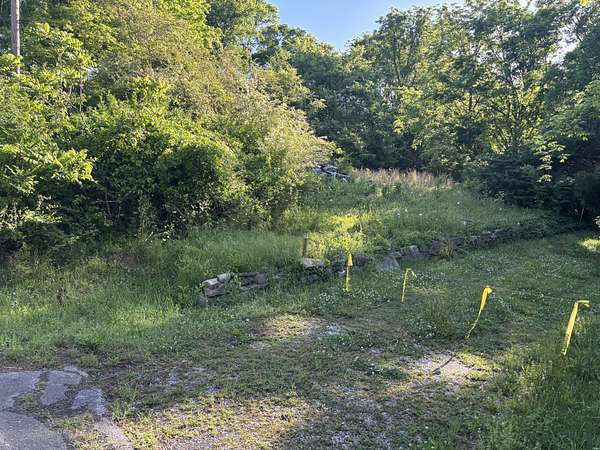 1.8 Acres of Residential Land for Sale in Columbia, Tennessee