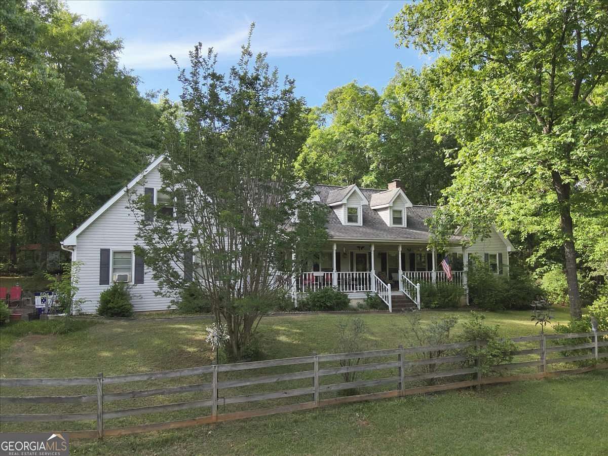18.3 Acres of Land with Home for Sale in Locust Grove, Georgia