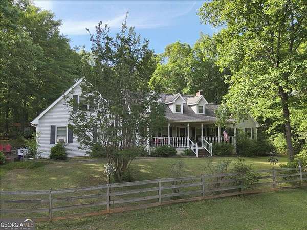 18.3 Acres of Land with Home for Sale in Locust Grove, Georgia