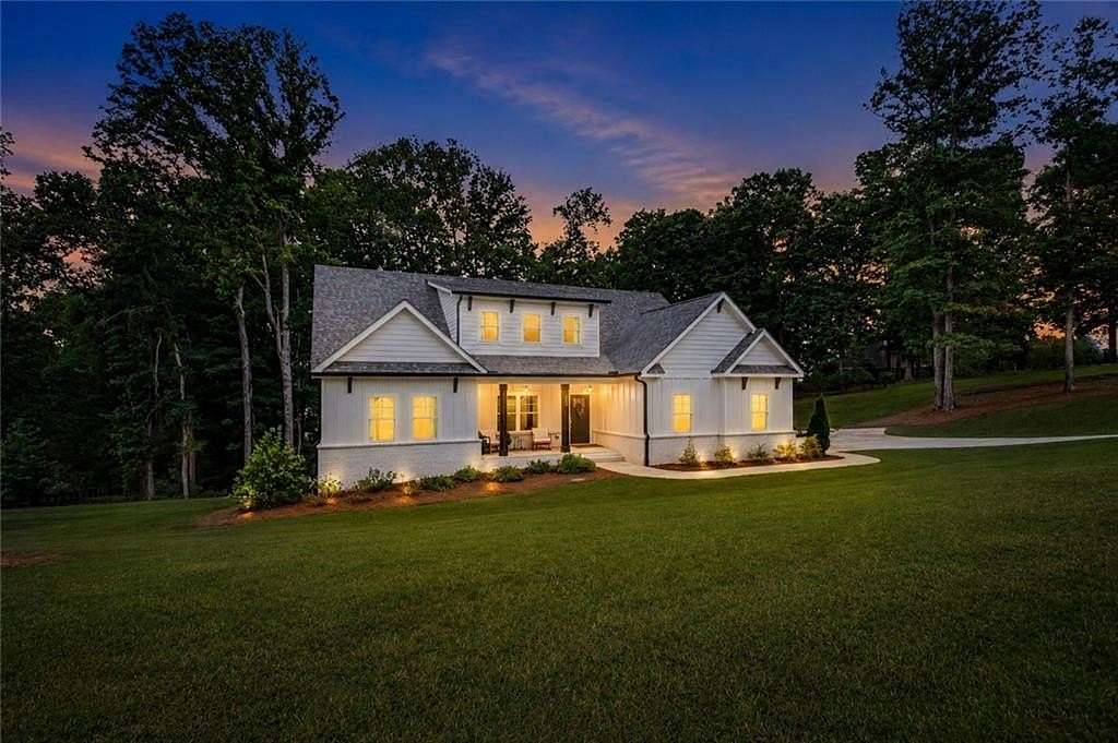 2 Acres of Land with Home for Sale in Hoschton, Georgia