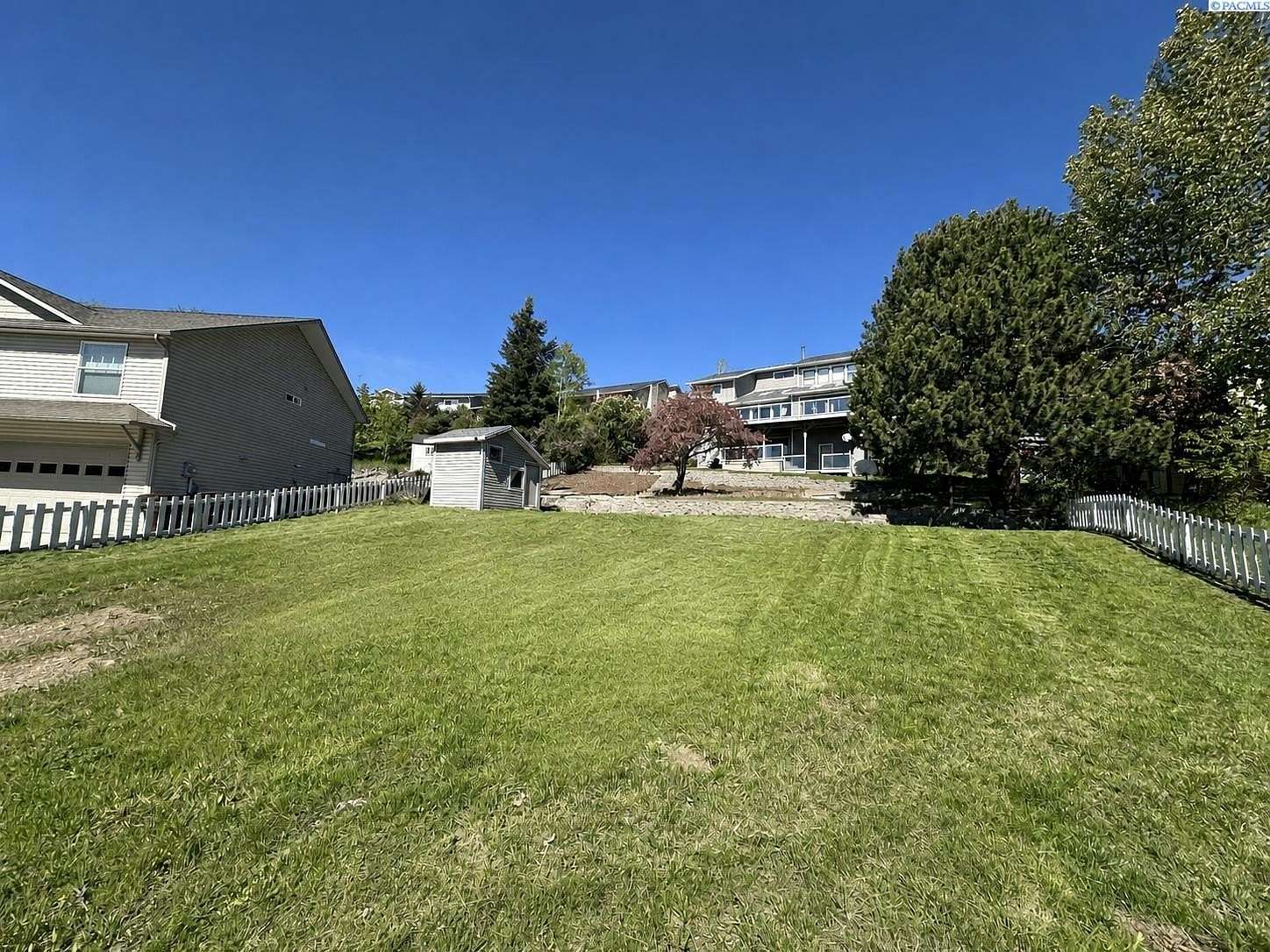 0.18 Acres of Residential Land for Sale in Pullman, Washington