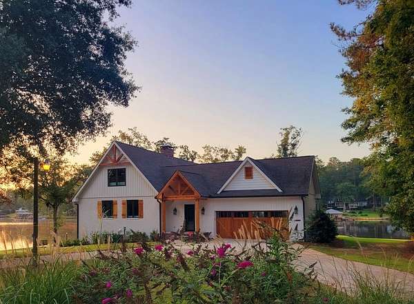 2.38 Acres of Land with Home for Sale in Eatonton, Georgia