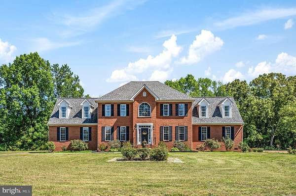10 Acres of Land with Home for Sale in Ruther Glen, Virginia