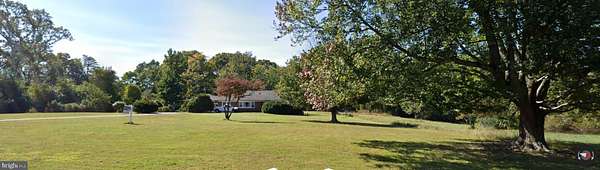 7.83 Acres of Land with Home for Sale in Great Falls, Virginia