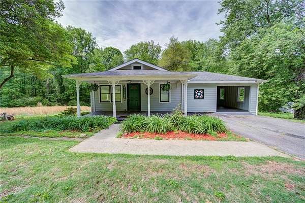4 Acres of Land with Home for Sale in Dahlonega, Georgia