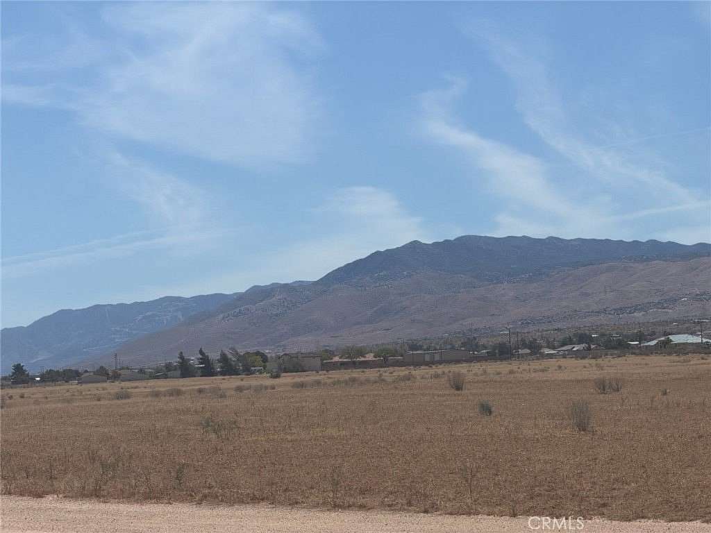 4.67 Acres of Residential Land for Sale in Apple Valley, California