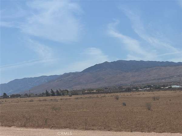 4.67 Acres of Residential Land for Sale in Apple Valley, California
