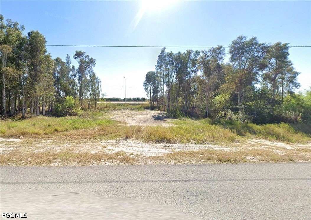 0.2 Acres of Mixed-Use Land for Sale in Lehigh Acres, Florida