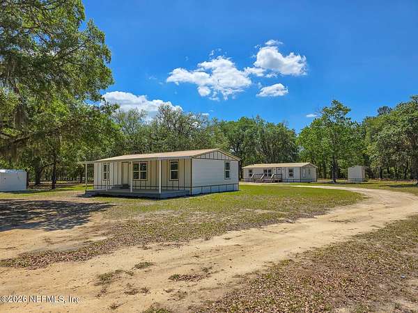 2.5 Acres of Land with Home for Sale in Palatka, Florida