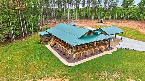 100 Acres of Recreational Land with Home for Sale in Burkeville, Virginia