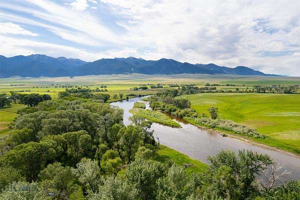 142 Acres of Recreational Land with Home for Sale in Whitehall, Montana