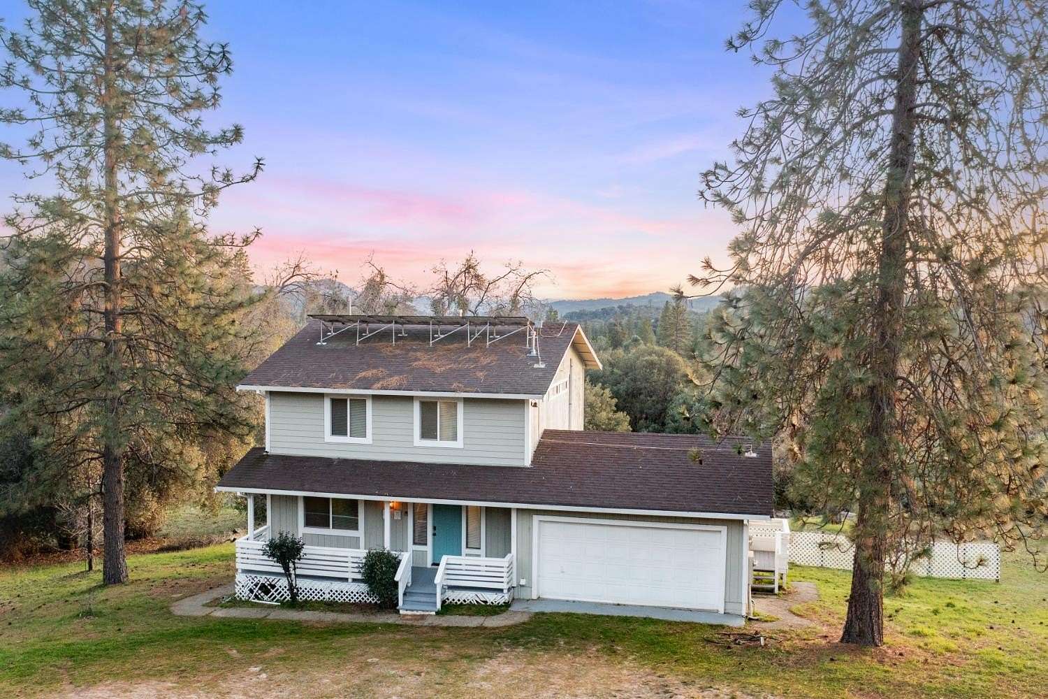 5.16 Acres of Land with Home for Sale in Mariposa, California