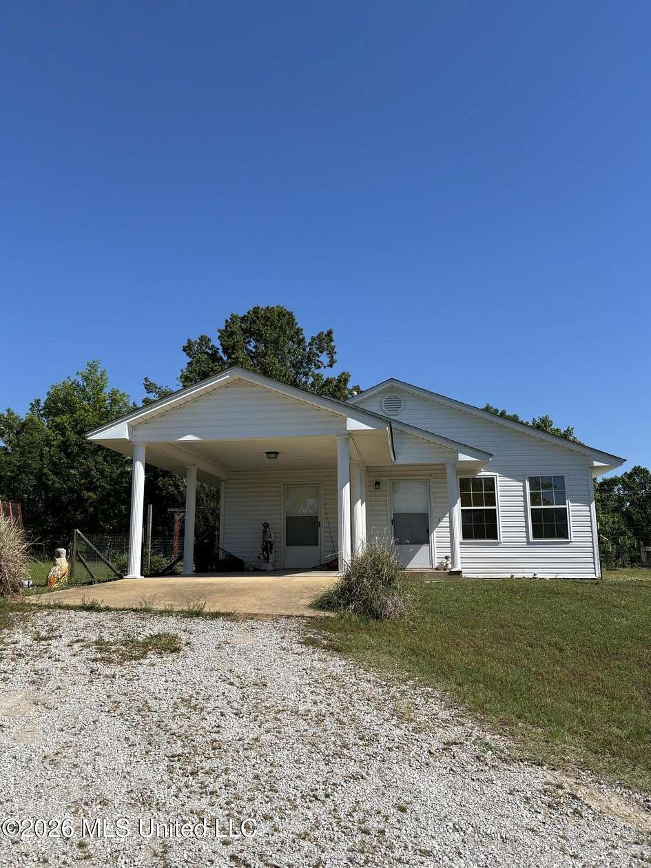 1.82 Acres of Land with Home for Sale in Tiplersville, Mississippi