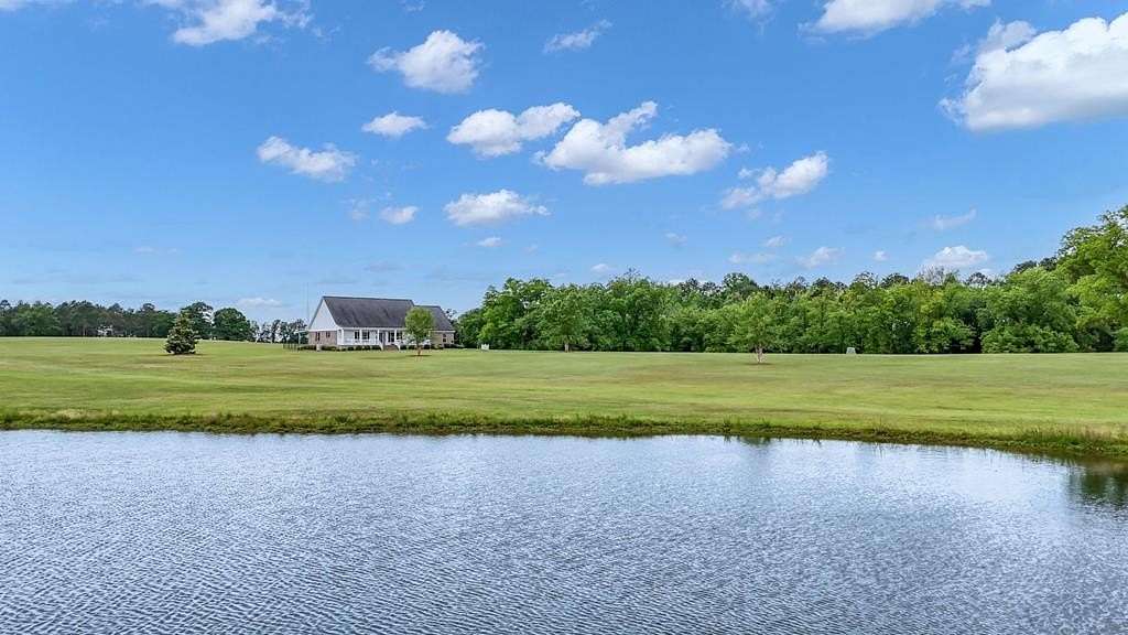 28.2 Acres of Land with Home for Sale in Cordele, Georgia