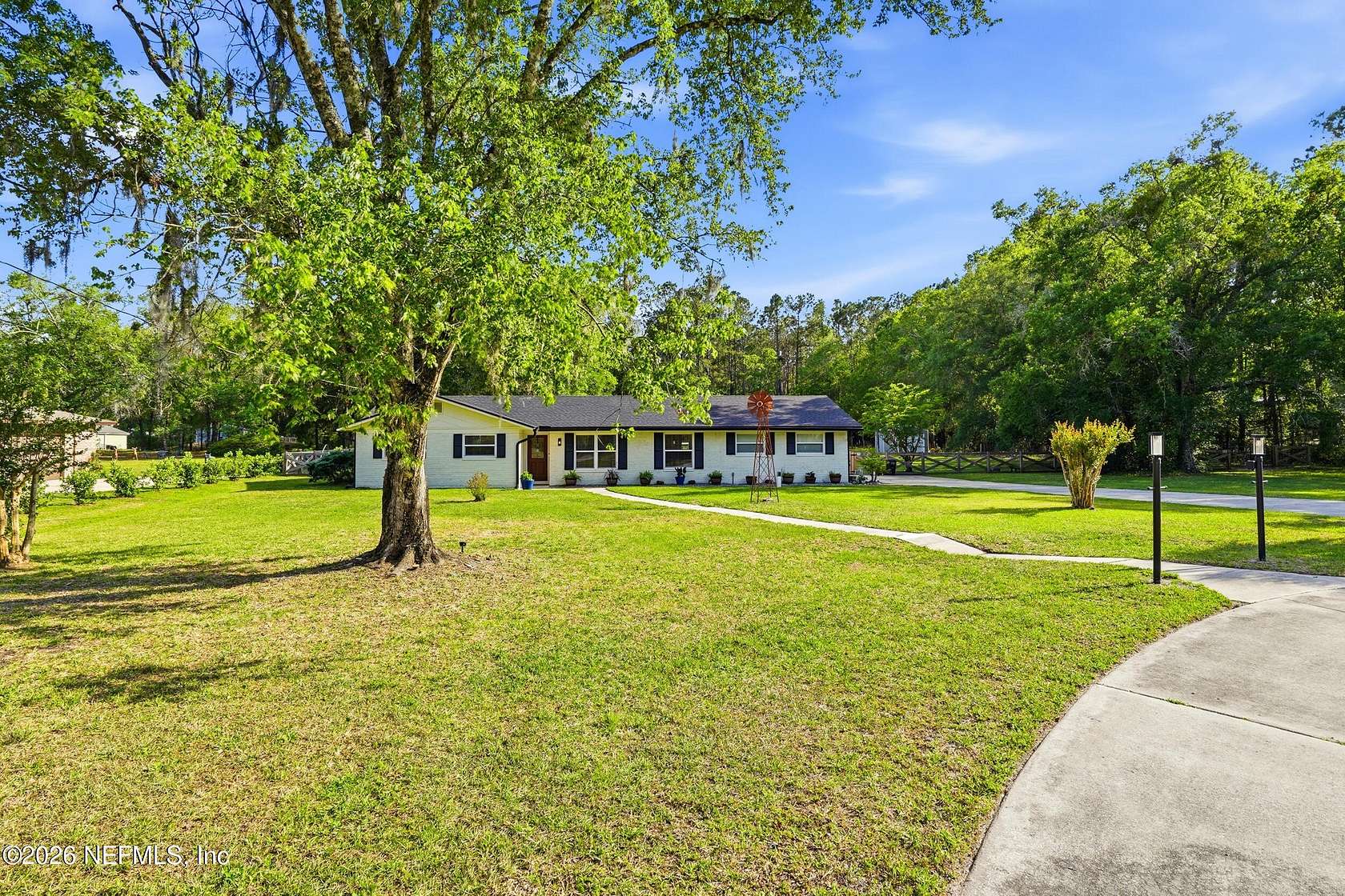 2 Acres of Land with Home for Sale in Middleburg, Florida