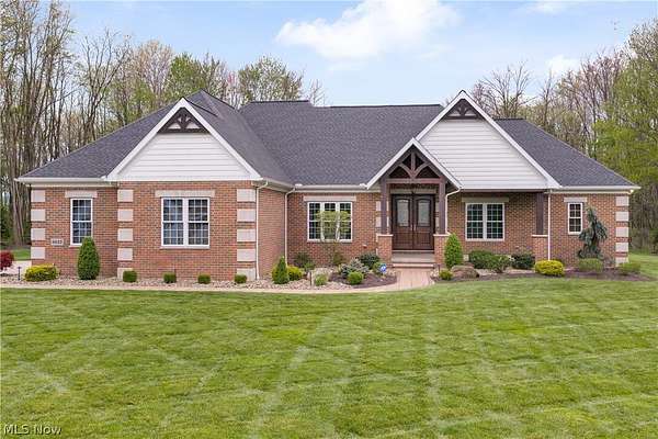 2.5 Acres of Land with Home for Sale in Wadsworth, Ohio