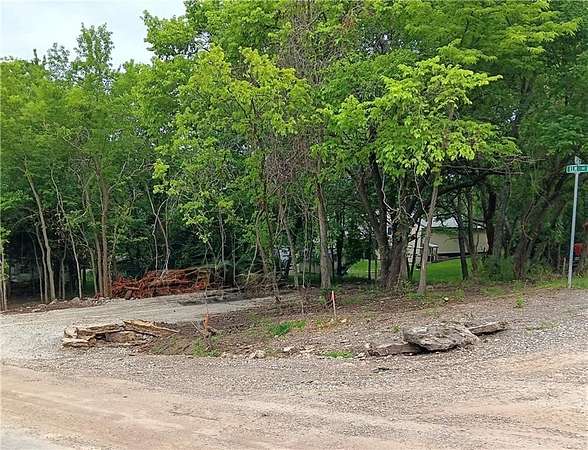 0.19 Acres of Residential Land for Sale in Linn Valley, Kansas
