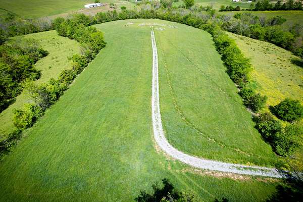 90.3 Acres of Agricultural & Residential Land for Sale in Flemingsburg, Kentucky