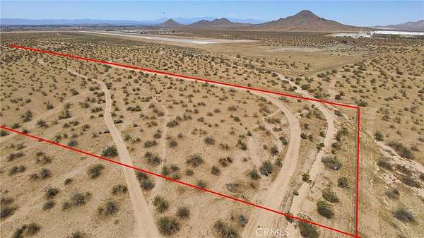 5 Acres of Land for Sale in Apple Valley, California